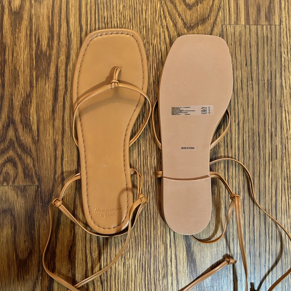 Unworn lace up Abercrombie sandals